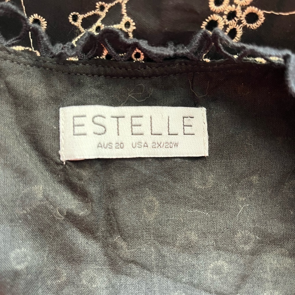 Eyelet Top - Picture 2 of 6